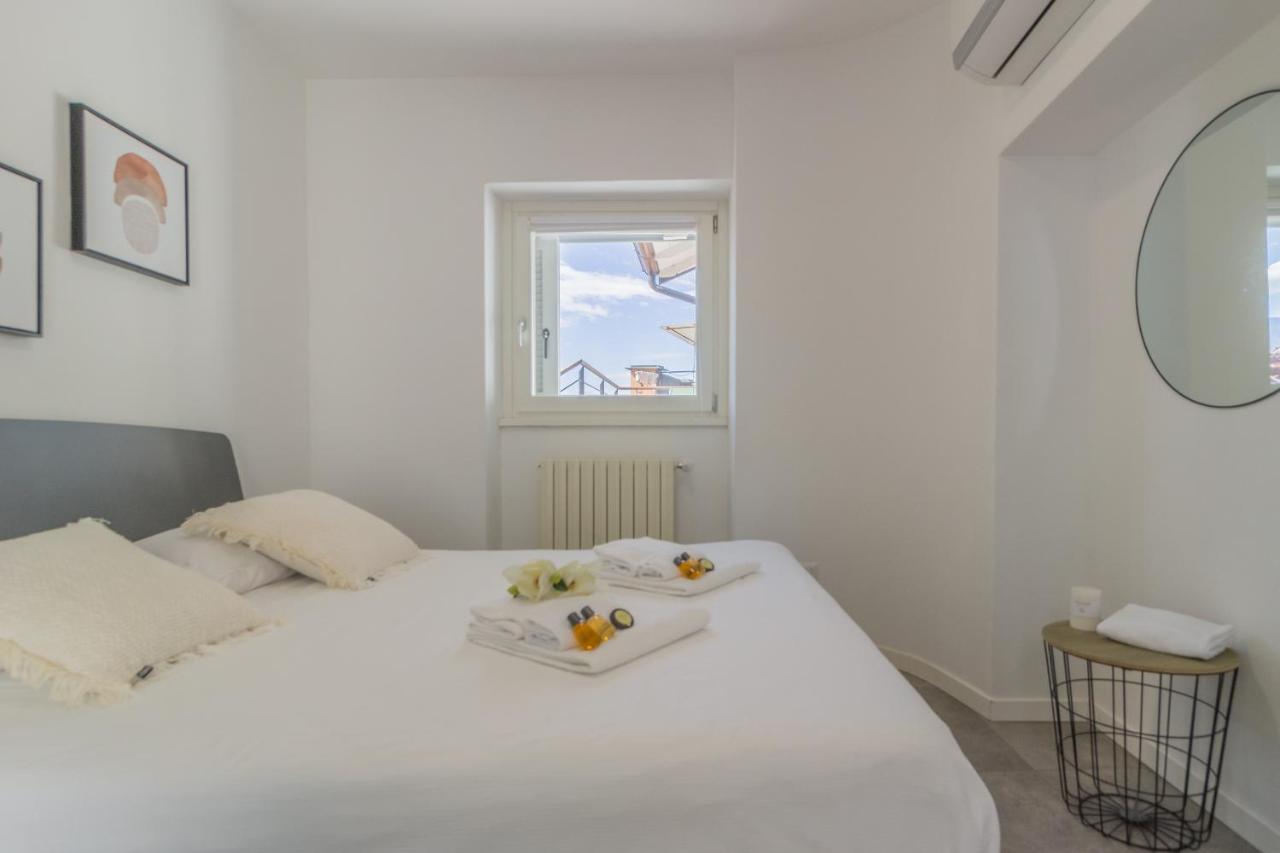 Apartament La Terrazza Di Marta Varenna Zewnętrze zdjęcie