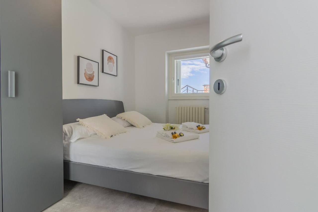 Apartament La Terrazza Di Marta Varenna Zewnętrze zdjęcie