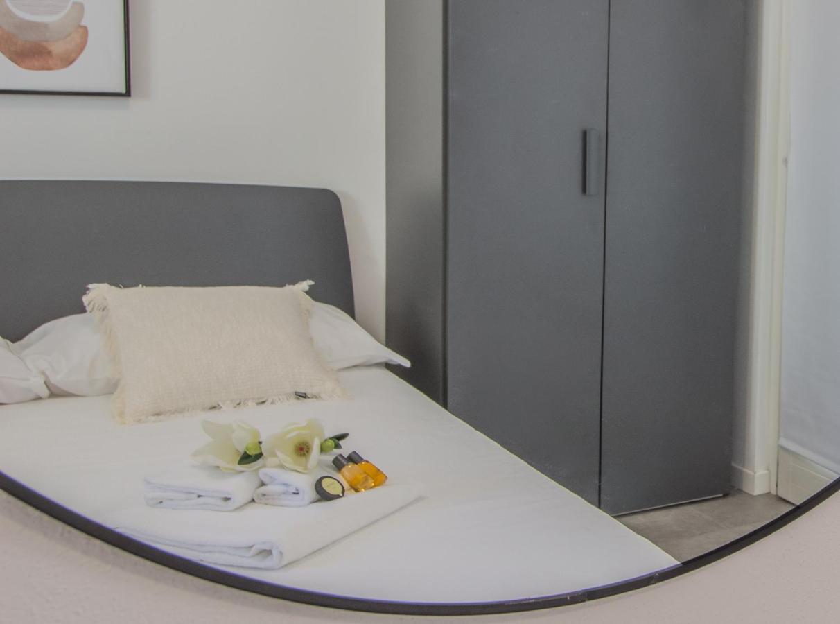 Apartament La Terrazza Di Marta Varenna Zewnętrze zdjęcie